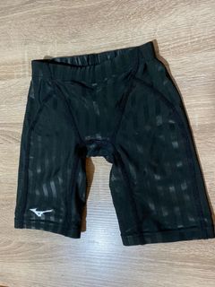 (Category: ) located in . Submitted by arbtrade (Listing ID 1110370018, Image 1). Description: .