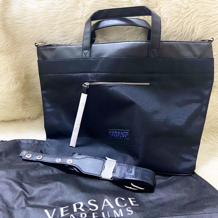 Versace parfums clearance travel bag