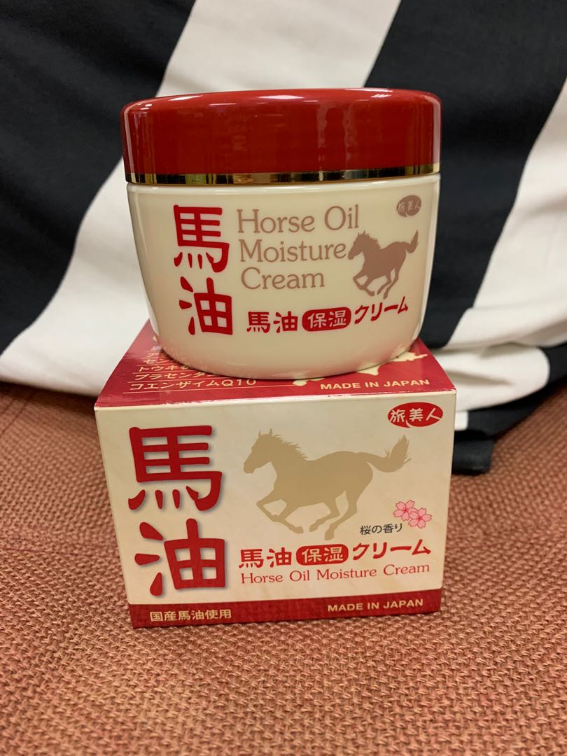 日本旅美人天然精製櫻花馬油面霜身體乳200g, 美容＆化妝品, 沐浴＆身體護理, 沐浴及身體護理- 身體護理- Carousell