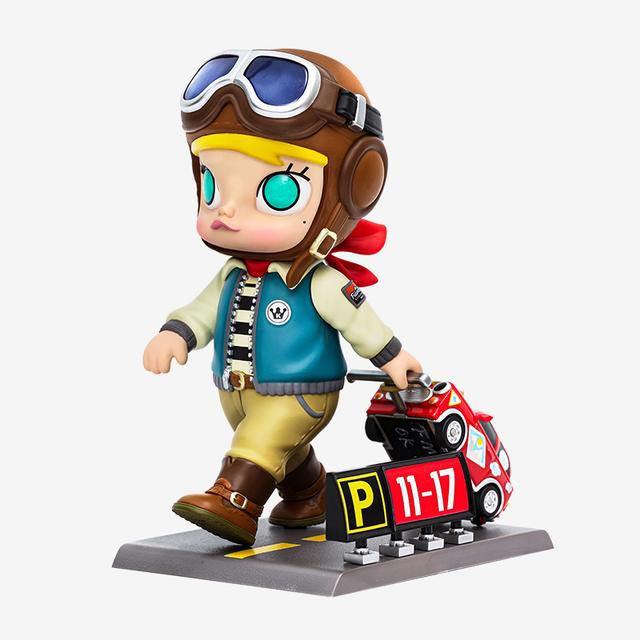 全新有盒Pop Mart Molly Traveller 旅行者figure, 興趣及遊戲