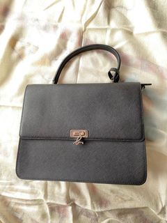 （分類：）位於 。 由 kakarissa 提交（商品編號 1104786335，圖片 1）。簡介： 。