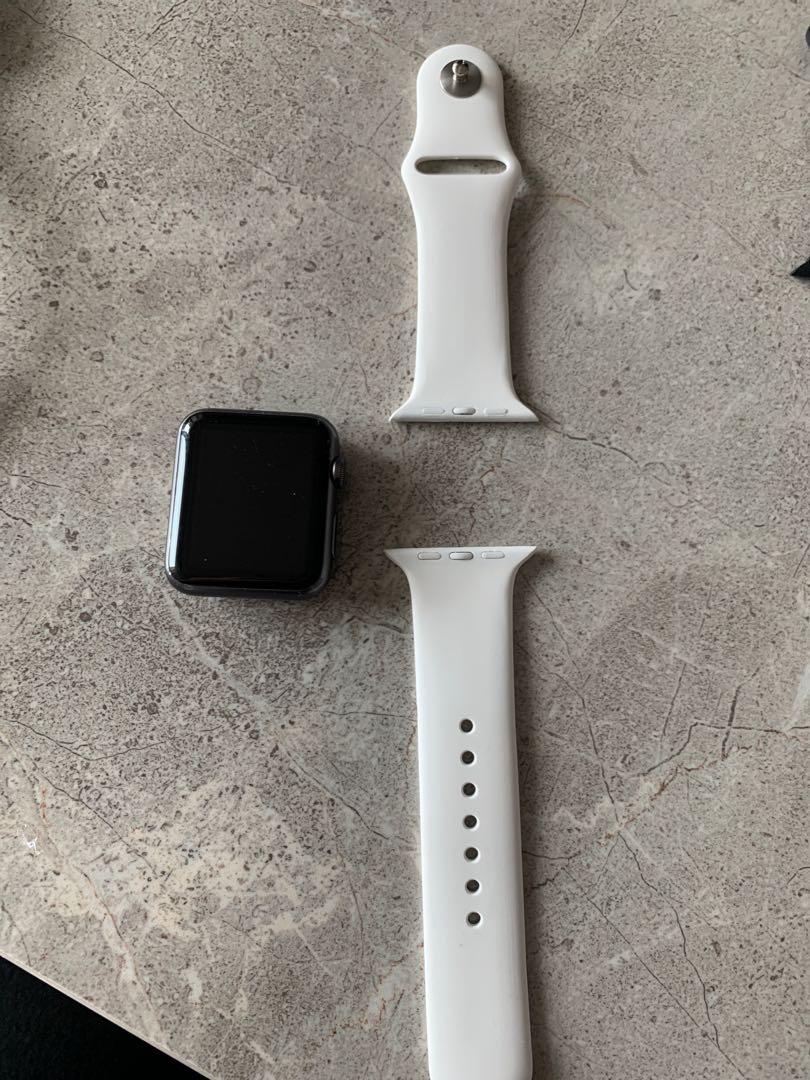 Apple Watch series 7000 42mm, 手提電話, 智能穿戴裝置及智能手錶- Carousell
