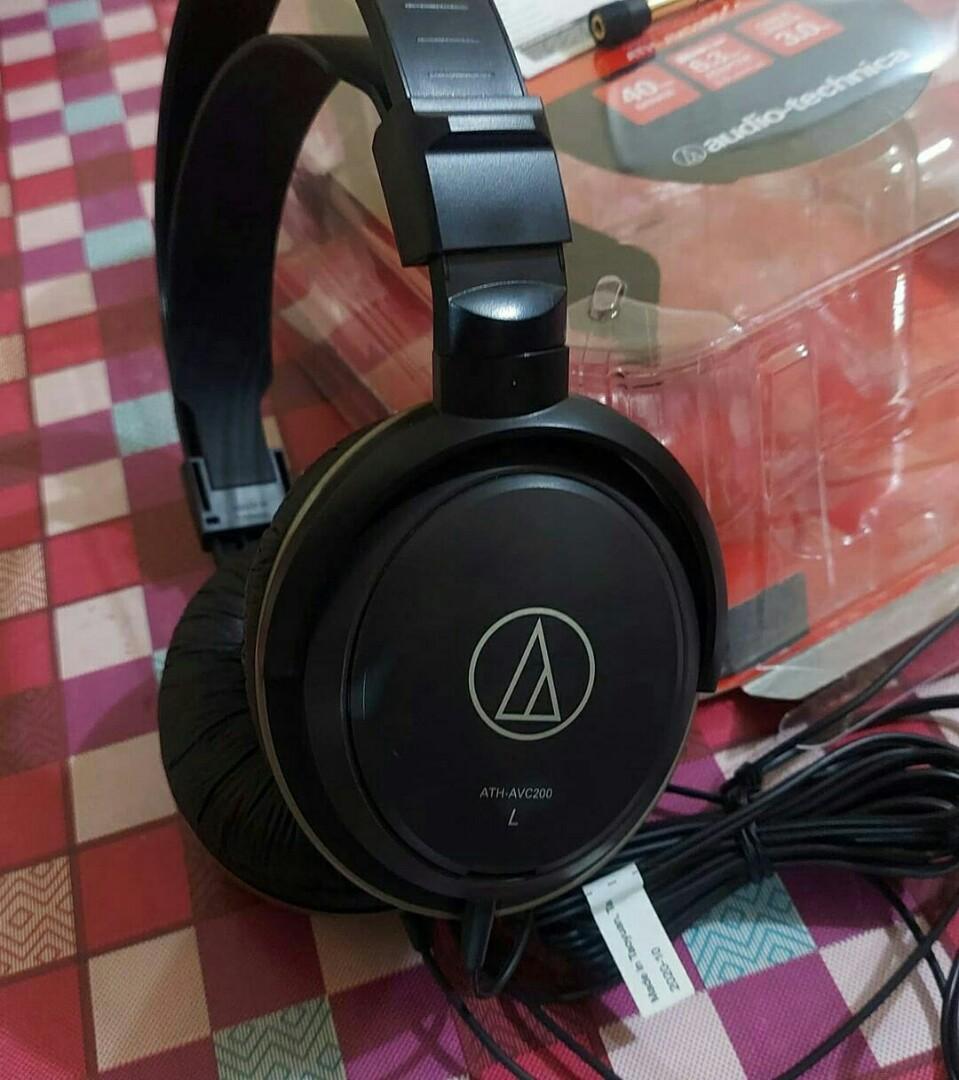 Audio Technica ATH-AVC200, Elektronik, Audio di Carousell