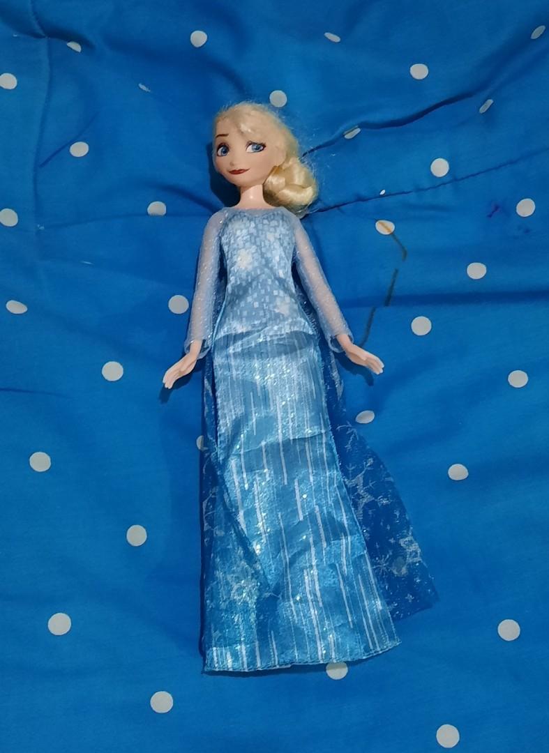 Barbie Elsa Frozen Toys And Collectibles Mainan Di Carousell 