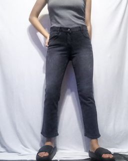 (Category: ) located in . Submitted by cincorock_ph (Listing ID 1104922738, Image 1). Description: .