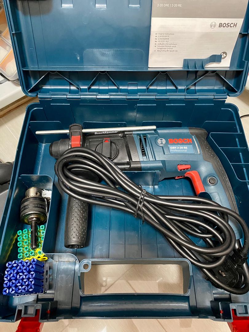 Bosch電鑽 99 新 傢俬 家居 其他 家居改善及收納用品 Carousell
