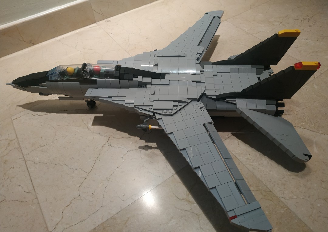 Brickmania f14 store