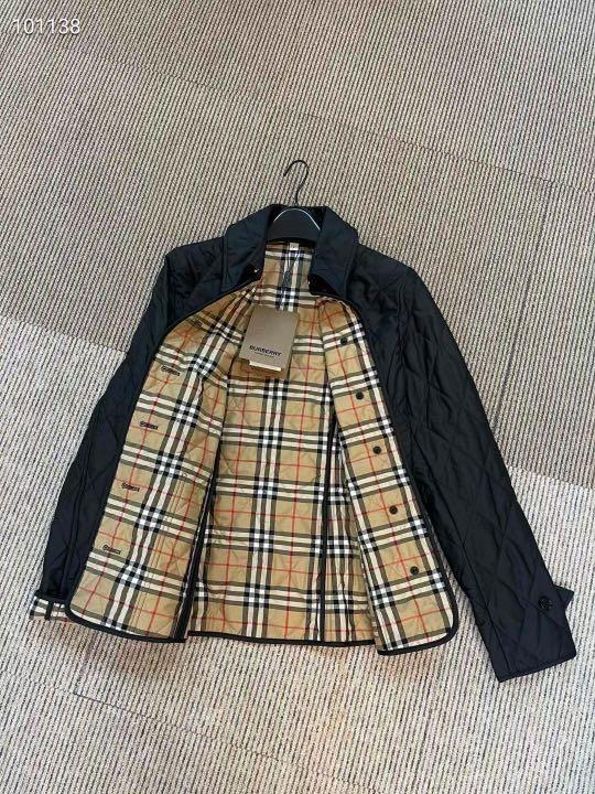 burberry 8023320 SIZE S M L XL 4280 Carousell
