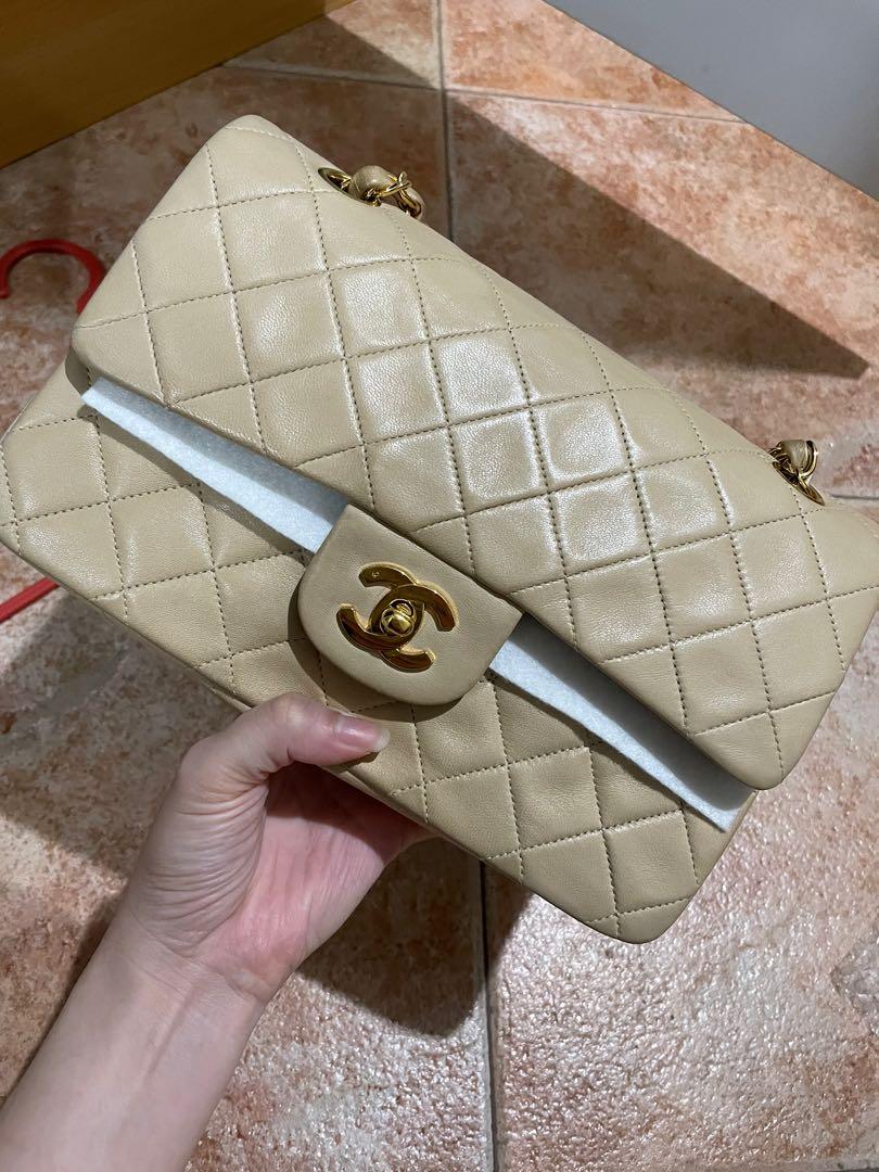 Chanel vintage flap bag in Small (beige), Women's Fashion, Bags & Wallets,  Shoulder Bags on Carousell