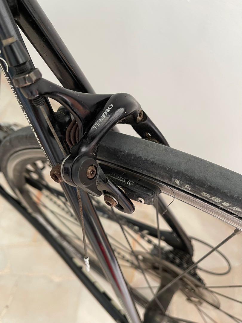Diamondback podium 2 Entry road bike, Sports Equipment, Bicycles