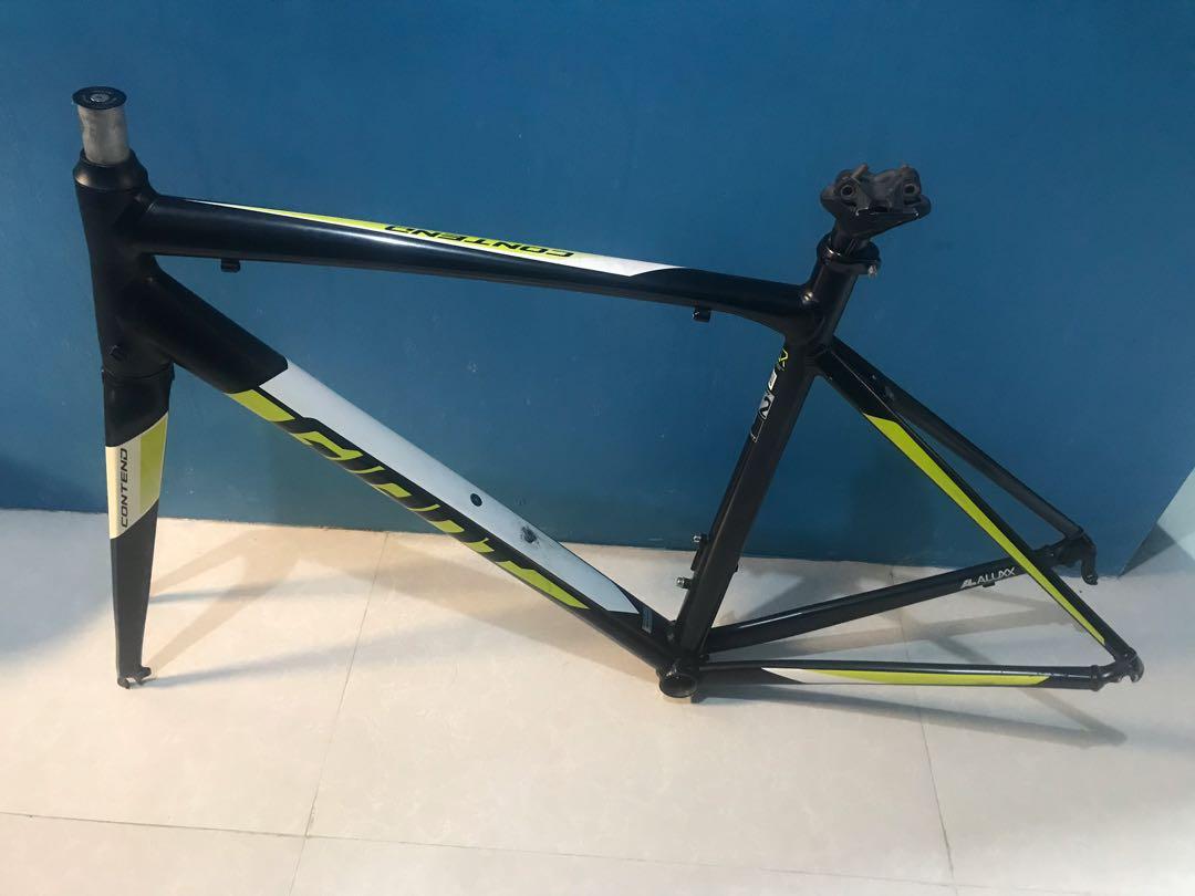 Giant contend outlet frameset