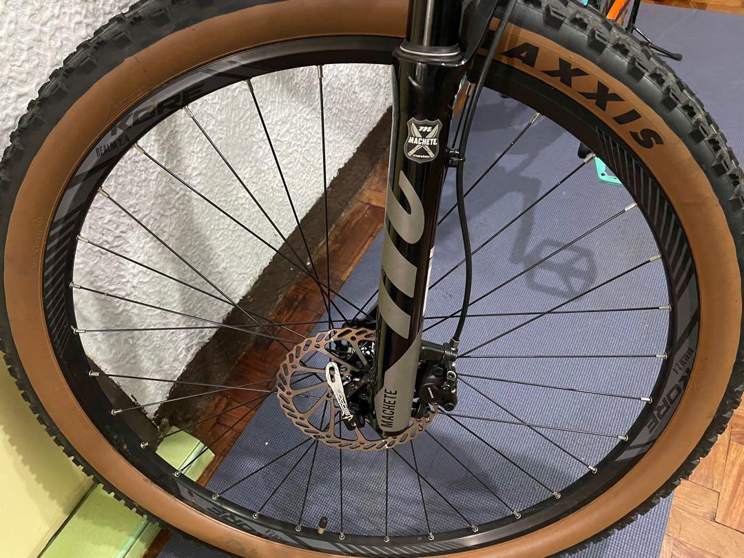 Gt hotsell avalanche aqua