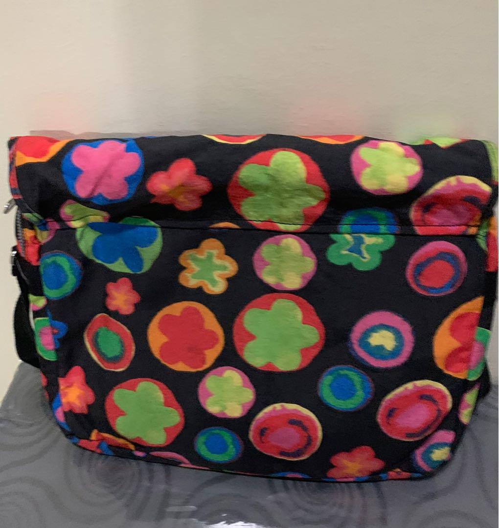 Kipling Messenger/document bag (Category: Cross-body Bags) located in Manila. Submitted by magicgelli (Listing ID 1104860349, Image 2). Description: Kipling brand Crossbody/Document bag Authentic, bought in US Colorful design Unused.