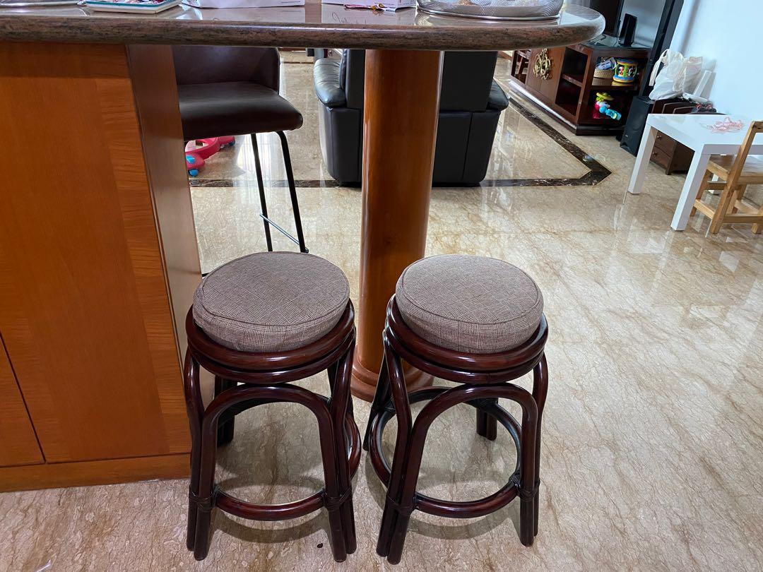 kursi kayu jati / kursi mini bar