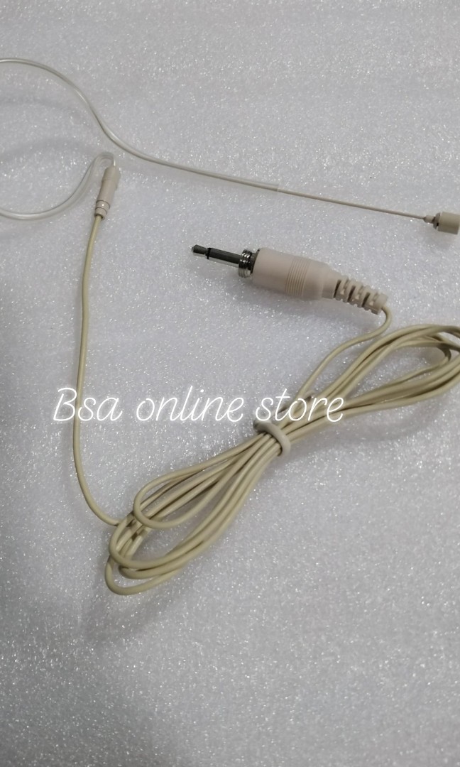 Lapel Earhook skintone mic, Audio, Microphones on Carousell