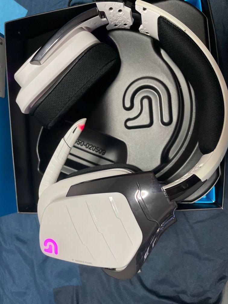 Logitech g933 shop newest xbox one