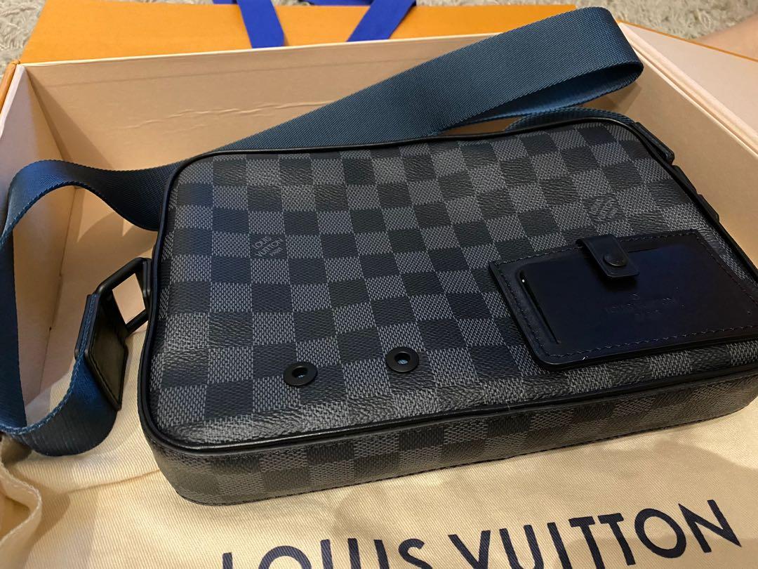 Louis Vuitton alpha messenger bag. Ordered this about 2 weeks ago and got  it in today about 10 hours early (shipped with epacket) only 3 very small  flaws that I ended up
