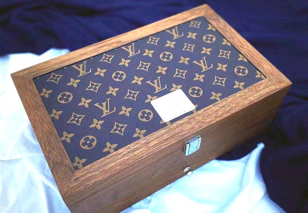 Louis Vuitton Tissue Box Holder, Luxury, Accessories on Carousell