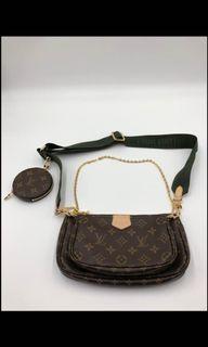 Louis Vuitton multi pochette bag