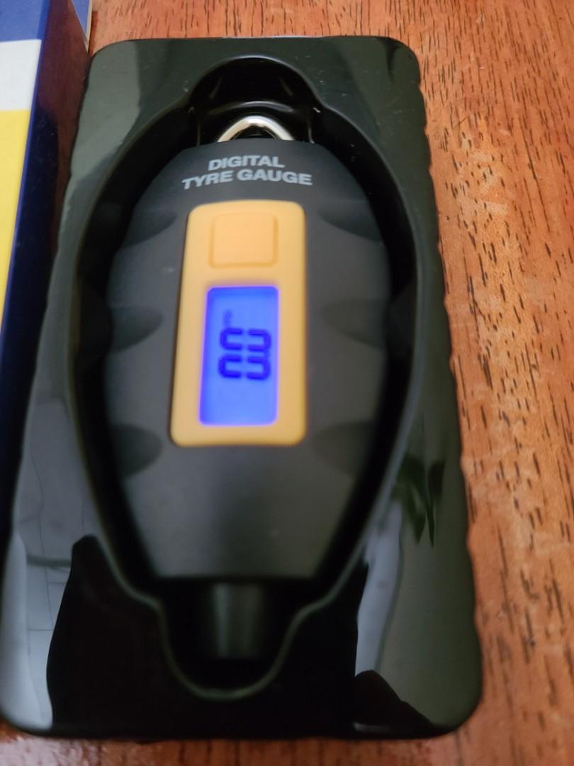 Michelin Digital Tyre Pressure Gauge, Auto Accessories on Carousell