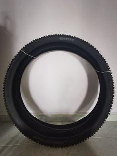 entity spiderbait tyres