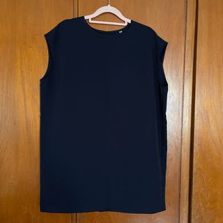 (Category: ) located in . Submitted by sals_wardrobe (Listing ID 1104879199, Image 1). Description: .