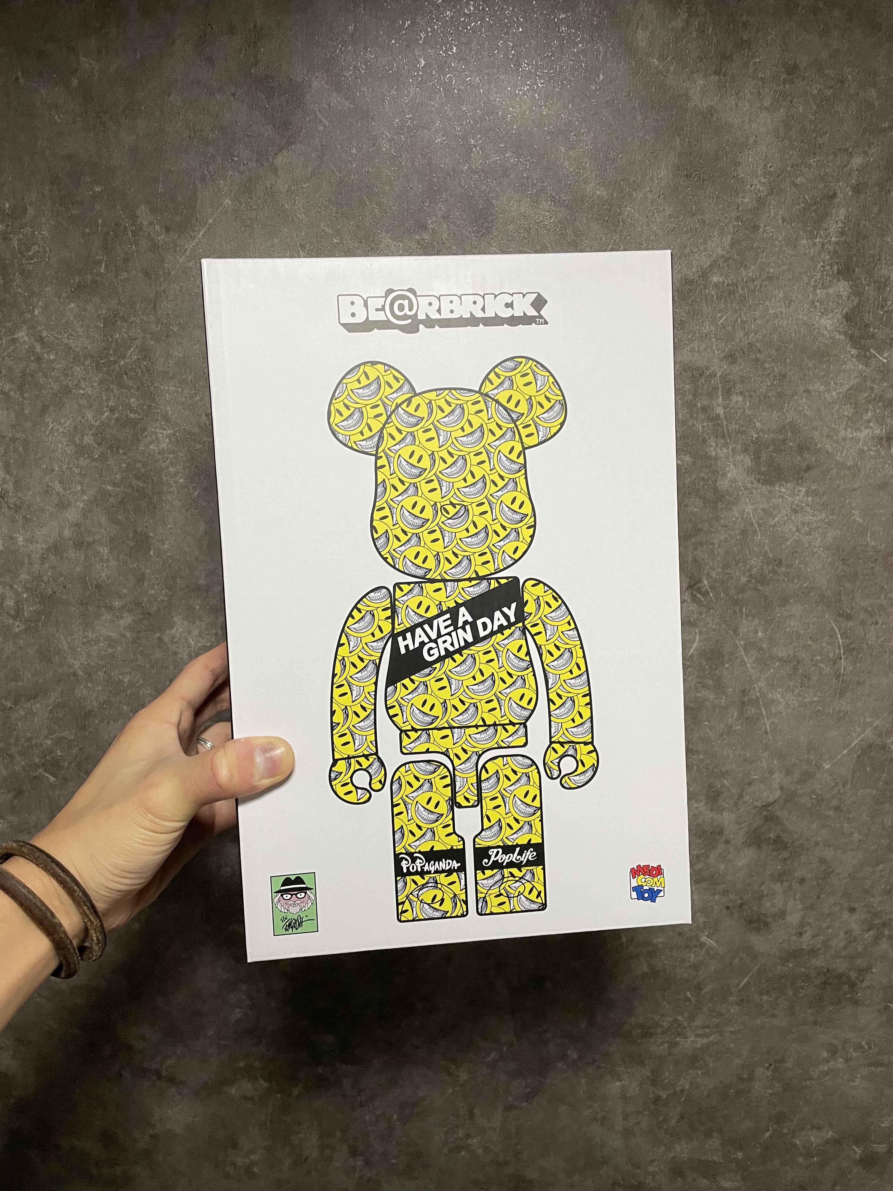 預訂再開放) BEARBRICK X RON ENGLISH X MINDstyle 400% 100% BE