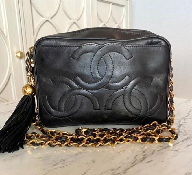 ❗SALE!!! AUTH. CHANEL VINTAGE CC CAMERA BAG IN LAMB GHW, Luxury, Bags &  Wallets on Carousell