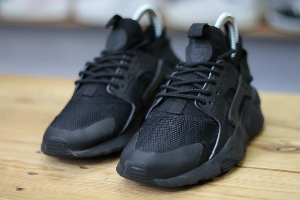 Black huaraches size 4.5 clearance