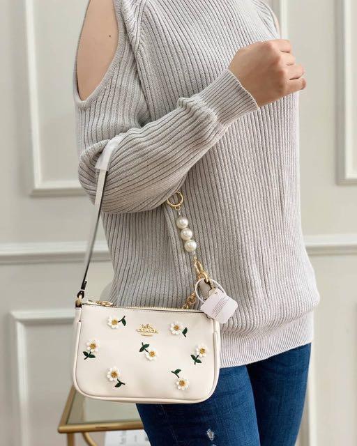 Harga tas on sale coach sling bag