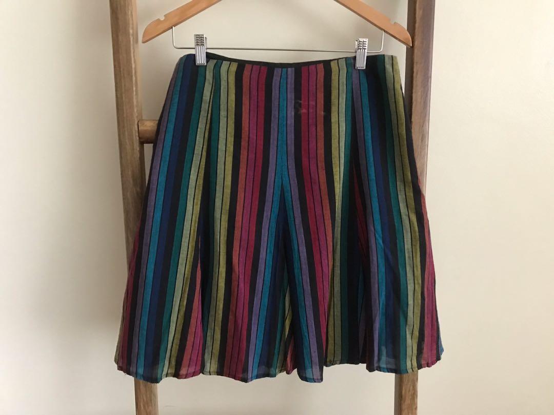 Vintage mango colorful skirt (Category: Skirts) located in Quezon City. Submitted by amanda.10 (Listing ID 1104824822, Image 2). Description: - with small stain on the back (as seen in photo) - brand: mango - size: medium - mop: gcash and cash on delivery (message me if you would like other payment options) - mod: grab, lalamove, etc. care of buyer - feel free to message me if you have any questions :D.