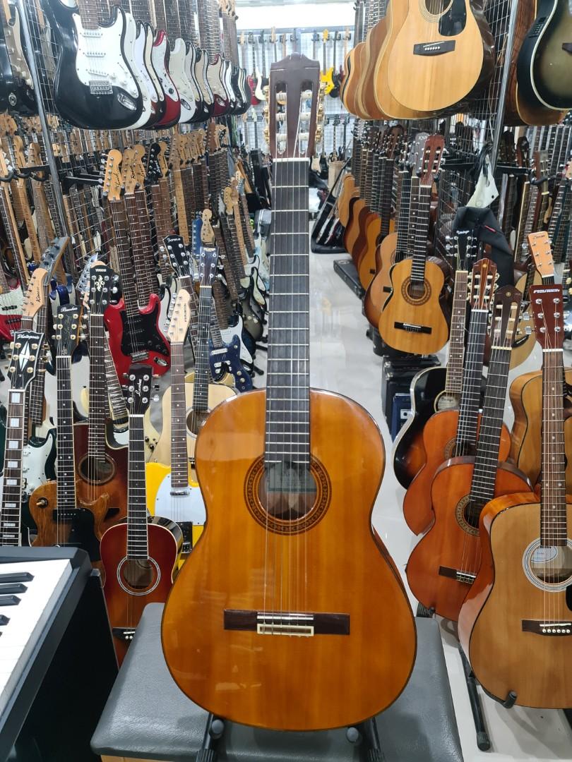 Yamaha classical guitar (Category: Musical Instruments) located in Santa Rosa. Submitted by jamrock.music (Listing ID 1104911026, Image 1). Description: JAMROCK MUSIC STORE JAPAN MUSICAL INSTRUMENTS *VISIT OUR FB PAGE🙂 https://www.facebook.com/Jamrock-music-store-292652101207939/ *PICK UP TRANSACTIONS BY APPOINTMENT... *WE OFFER DELIVERY(SAME DAY)via LALAMOVE/TOKTOK *WE DELIVER NATIONWIDE via AP CARGO/J&T/JRS *DELIVERY CHARGE WILL BE SHOULDERED 