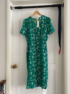 (Category: ) located in . Submitted by lisaheng (Listing ID 1104771174, Image 1). Description: .