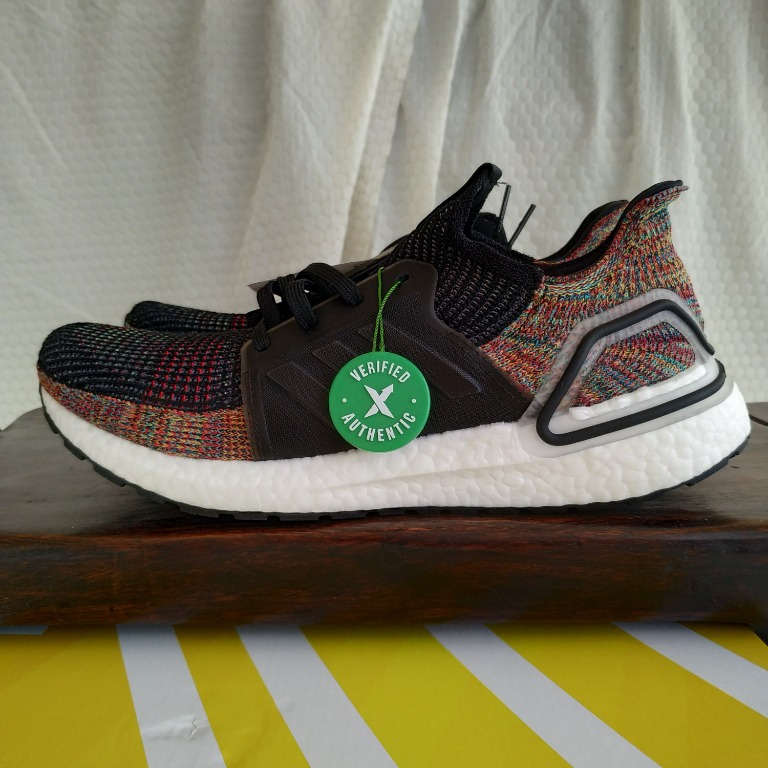 cálmese Mula Pornografía Adidas Ultraboost 19 Dark Pixel, Men's Fashion, Footwear, Sneakers on  Carousell