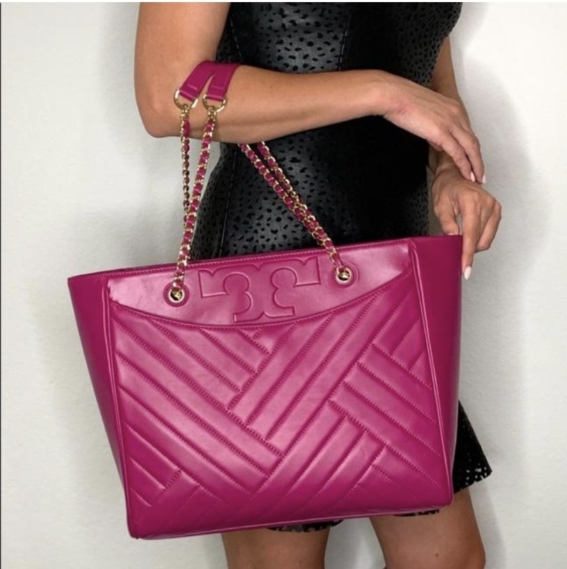 alexa flat tote tory burch