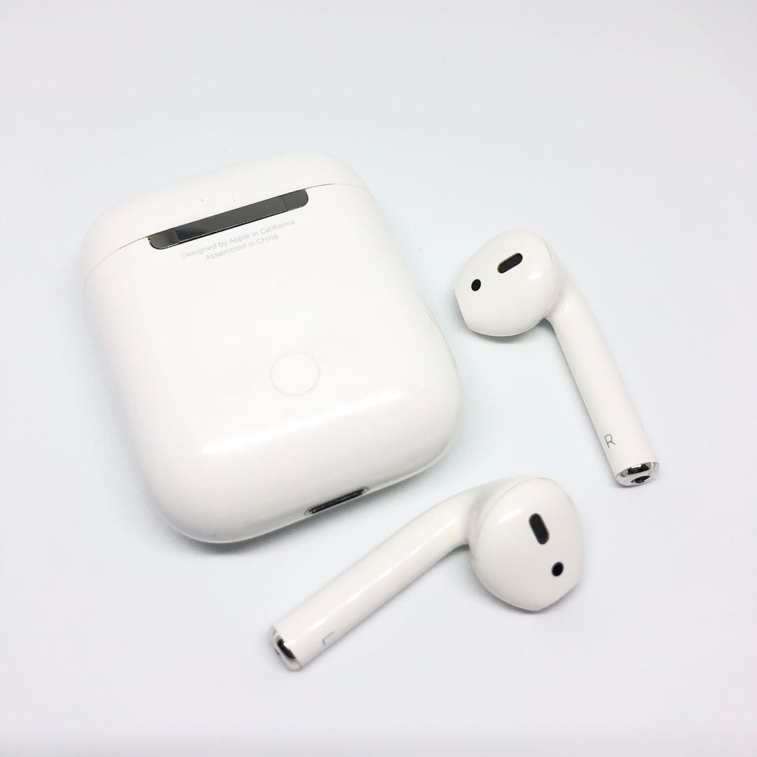 Apple Airpods - AUTHENTIC (Category: Headphones & Headsets) located in Pasig City. Submitted by fabfabfinds (Listing ID 1110537634, Image 3). Description: Authentic Preloved GEN 2 RFS: Upgrade to Airpods Pro More magical than ever. The new AirPods deliver the wireless headphone experience, reimagined. Just pull them out of the charging case and they’re ready to use with your iPhone, Apple Watch, iPad, or Mac. After a simple one-tap setup, AirPods