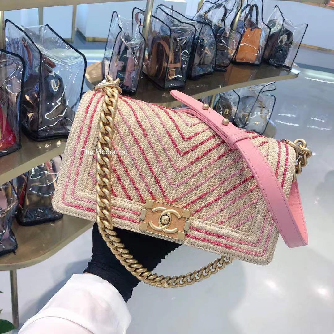 Authentic Chanel Chevron Tweed Pink Medium Boy Bag Gold Hardware