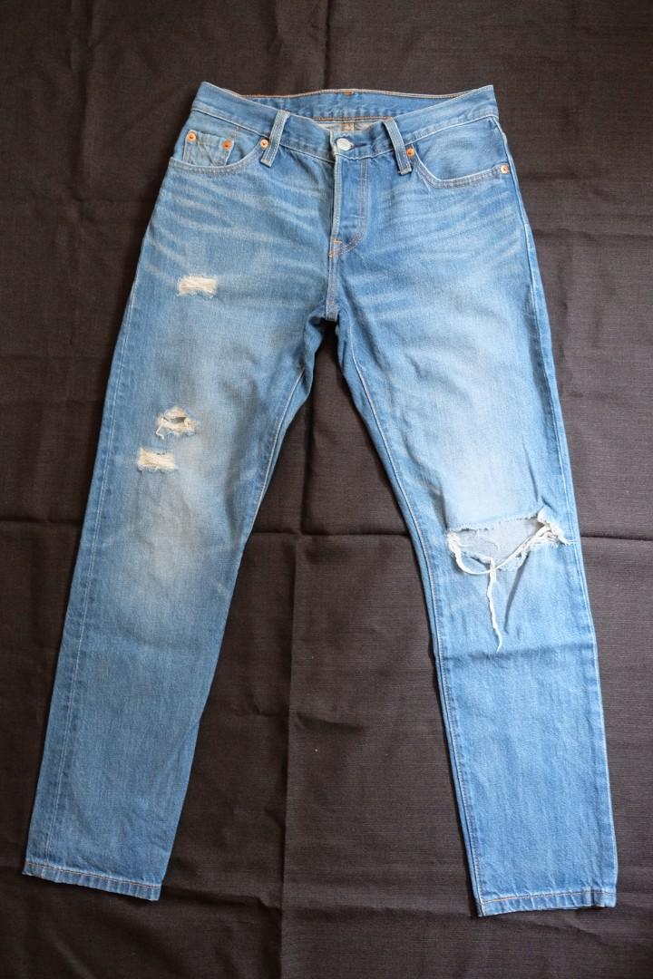Authentic Levis 501 CT (custom tapered), Women's Fashion, Bottoms, Jeans on  Carousell