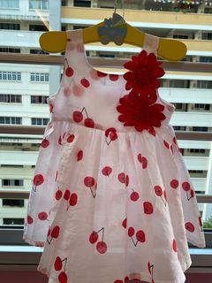 (Category: ) located in . Submitted by sweetieberries (Listing ID 1110491269, Image 1). Description: .