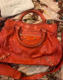 (Category: ) located in . Submitted by tingv (Listing ID 1110523466, Image 1). Description: .