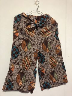 (Category: ) located in . Submitted by shoppingera (Listing ID 1110476913, Image 1). Description: .