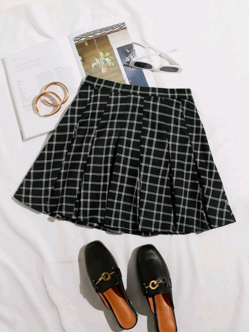 Black and white checkered skirt, Women's Fashion, Bottoms, Skirts on ...