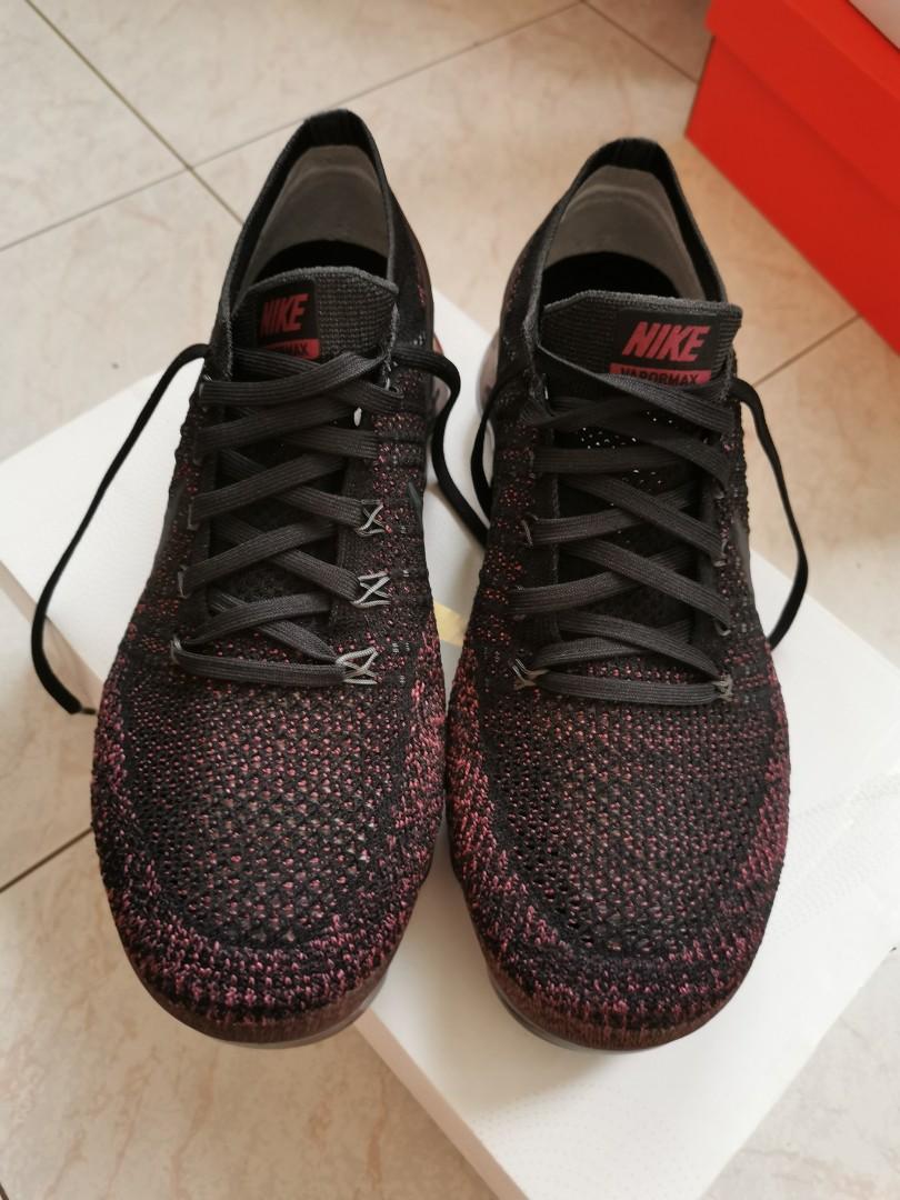 size 10 women's nike air vapormax shoes