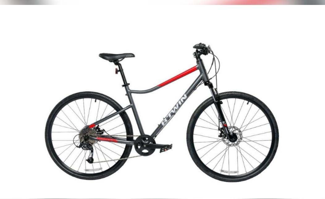 Btwin Hybrid 500. 2.5 months old. Hardly used. Up for sale Sports Equipment Bicycles Parts Bicycles on Carousell