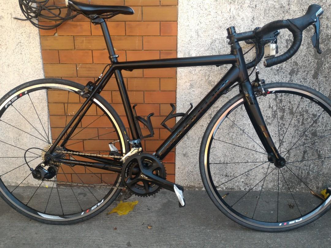 Cannondale CAAD 8 road bike Alloy frame carbon fork Sports