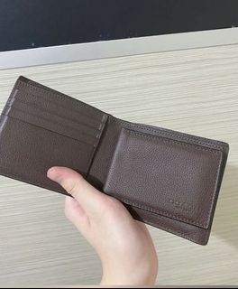 (Category: ) located in . Submitted by mrfredperry (Listing ID 1110491576, Image 1). Description: .