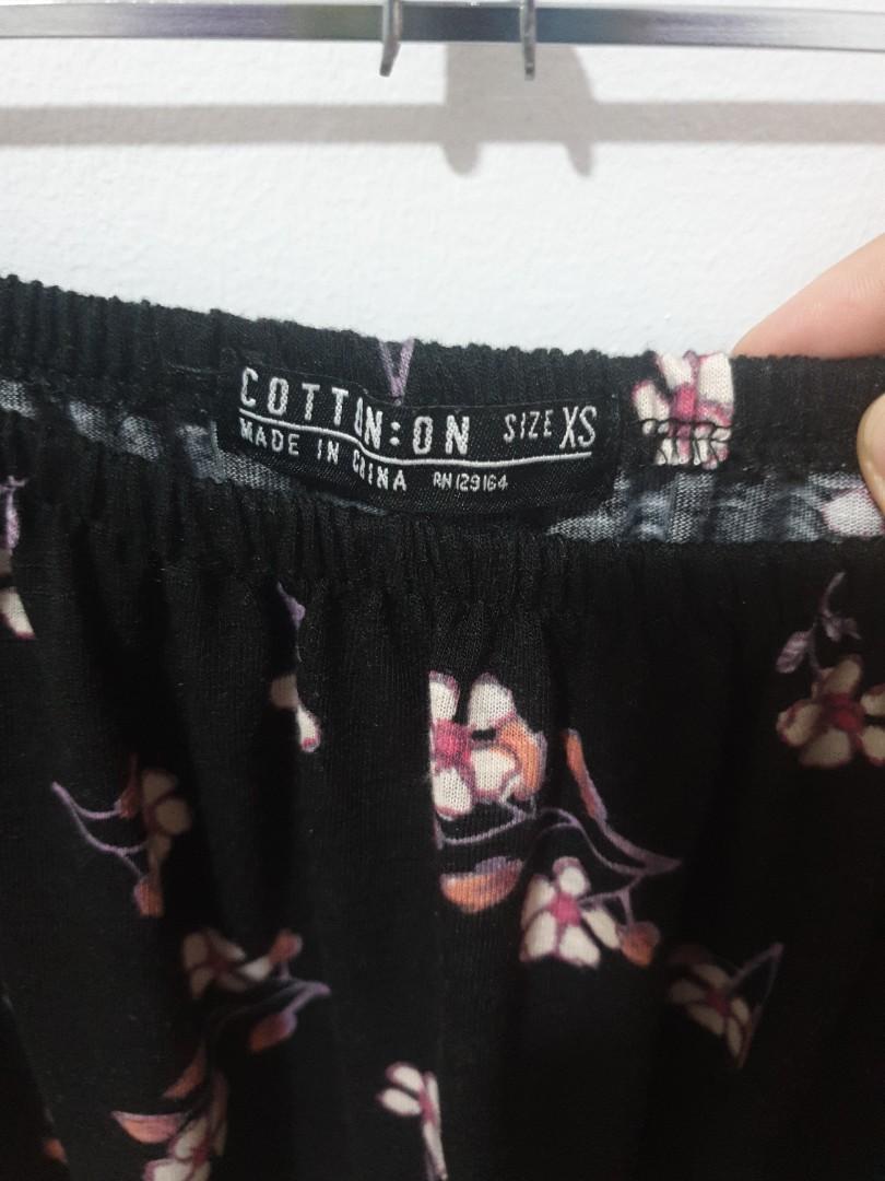 Cotton On off shoulder dress (Category: Dresses) located in Tanauan. Submitted by ada_closet (Listing ID 1110586387, Image 3). Description: used once cotton on off shoulder dress size xs.