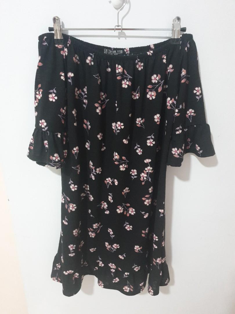 Cotton On off shoulder dress (Category: Dresses) located in Tanauan. Submitted by ada_closet (Listing ID 1110586387, Image 1). Description: used once cotton on off shoulder dress size xs.