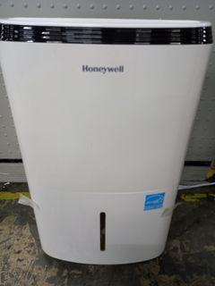 Dehumidifier honeywell 110 volts 70 pints