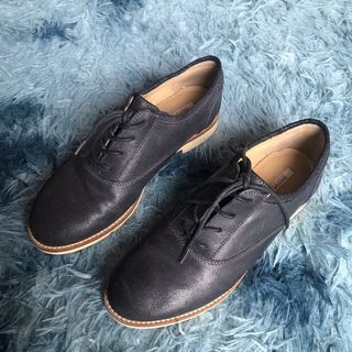 (Category: ) located in . Submitted by kcclosetsale (Listing ID 1110530815, Image 1). Description: .